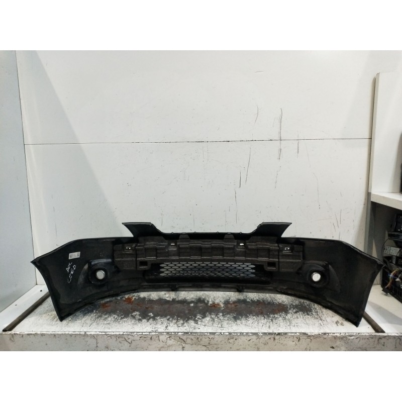 Recambio de paragolpes delantero para kia pro cee´d (ed) 2.0 crdi 140 referencia OEM IAM  VER FOTOS 