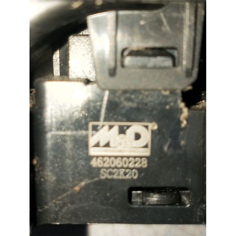 Recambio de mando elevalunas delantero izquierdo para citroën jumpy ii furgoneta 1.6 hdi 90 16v referencia OEM IAM 462060228 5P 