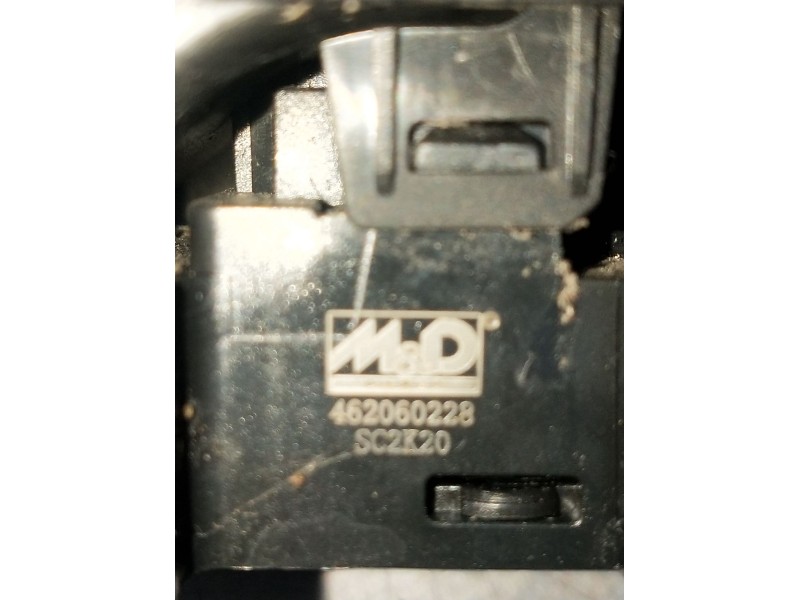 Recambio de mando elevalunas delantero izquierdo para citroën jumpy ii furgoneta 1.6 hdi 90 16v referencia OEM IAM 462060228 5P 