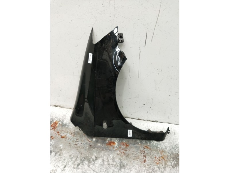 Recambio de aleta delantera derecha para hyundai getz (tb) 1.1 básico referencia OEM IAM   