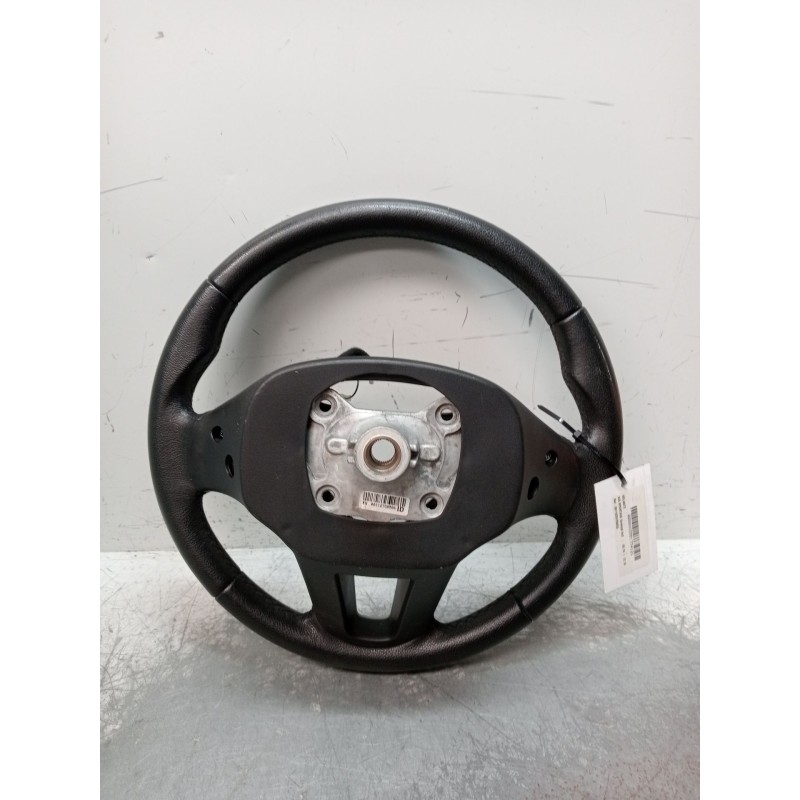 Recambio de volante para kia sportage concept 4x2 referencia OEM IAM 561103U750EQ  