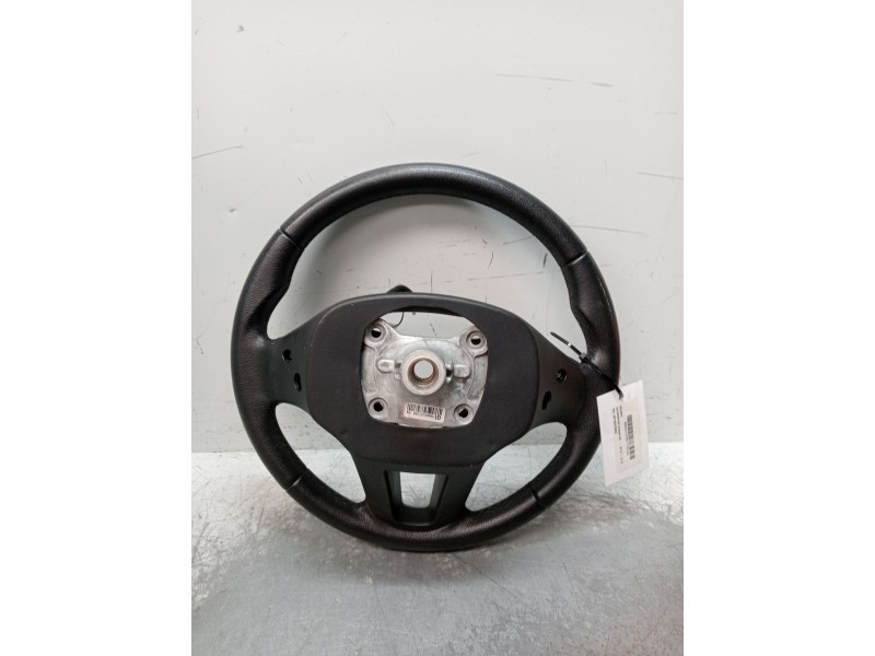Recambio de volante para kia sportage concept 4x2 referencia OEM IAM 561103U750EQ  