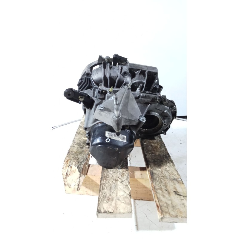 Recambio de caja cambios para renault megane i classic (la0/1_) 1.9 dti (la1u) referencia OEM IAM JB3973 S041860 5V