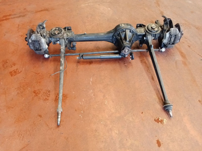 Recambio de puente delantero para land rover discovery i (lj) 2.5 tdi 4x4 referencia OEM IAM HRC112H  Disco