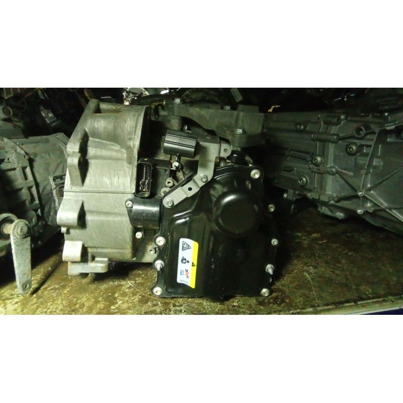 Recambio de caja cambios para audi a1 sportback (gba) 30 tfsi referencia OEM IAM URH AUTOMATICO 310323320815079 ED7CE005