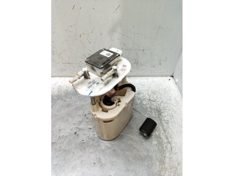 Recambio de bomba combustible para kia optima (jf) 1.7 crdi referencia OEM IAM 31110D4900 083003400 