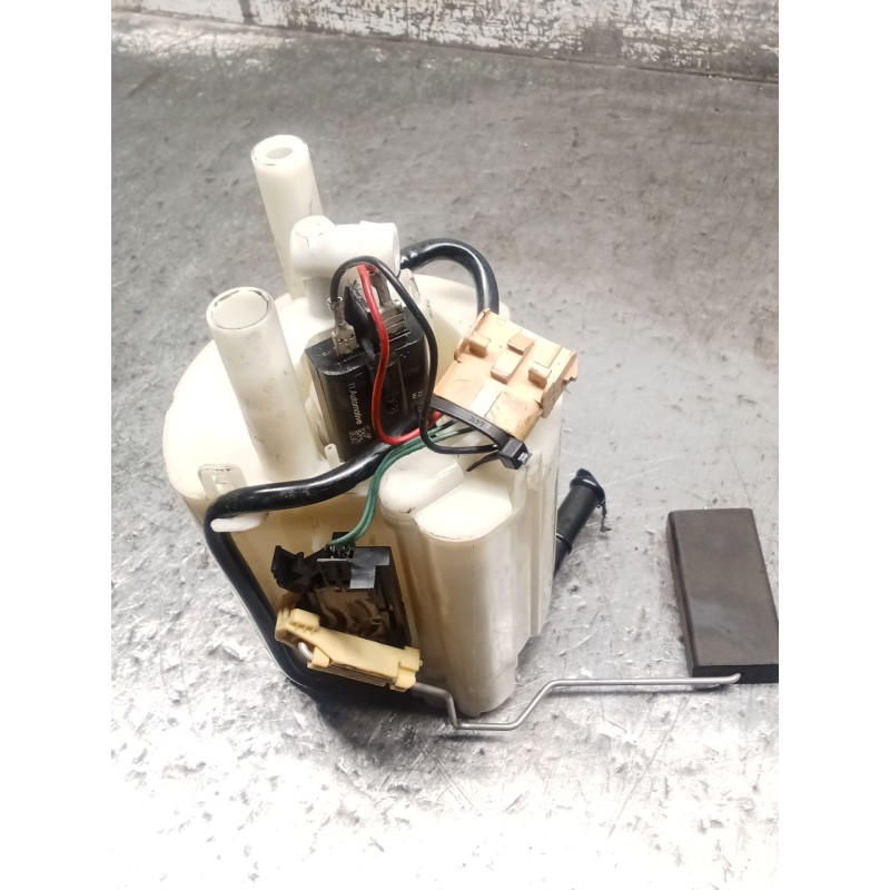 Recambio de bomba combustible para mercedes-benz clase c (w203) c 200 kompressor (203.045) referencia OEM IAM   