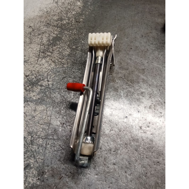 Recambio de gato para mercedes-benz clase c (w203) c 200 kompressor (203.045) referencia OEM IAM A2035830315  