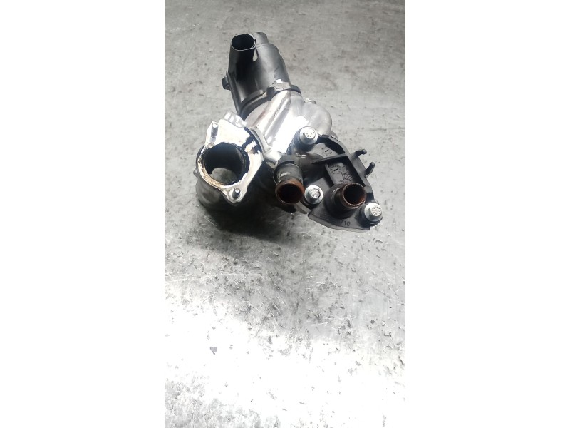 Recambio de valvula egr para renault clio iii 1.5 dci diesel referencia OEM IAM 8200282949  