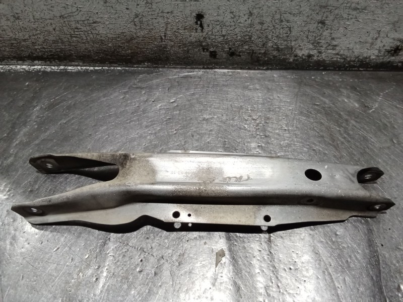 Recambio de brazo suspension inferior delantero derecho para mercedes-benz clase b sports tourer (w246, w242) b 180 cdi / d (246