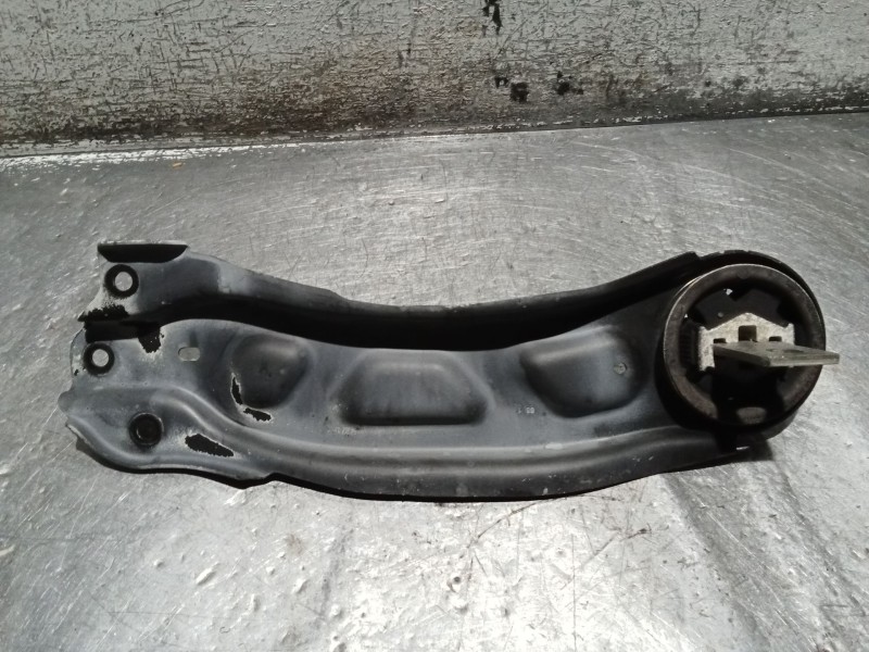 Recambio de brazo suspension superior trasero izquierdo para mercedes-benz clase b sports tourer (w246, w242) b 180 cdi / d (246