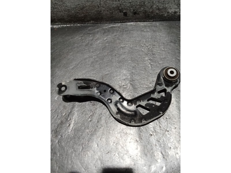 Recambio de brazo suspension superior trasero izquierdo para mercedes-benz clase b sports tourer (w246, w242) b 180 cdi / d (246