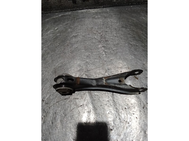 Recambio de brazo suspension inferior trasero izquierdo para mercedes-benz clase b sports tourer (w246, w242) b 180 cdi / d (246