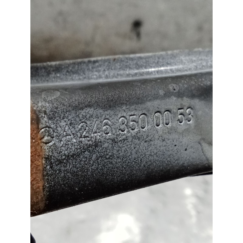 Recambio de brazo suspension inferior trasero izquierdo para mercedes-benz clase b sports tourer (w246, w242) b 180 cdi / d (246