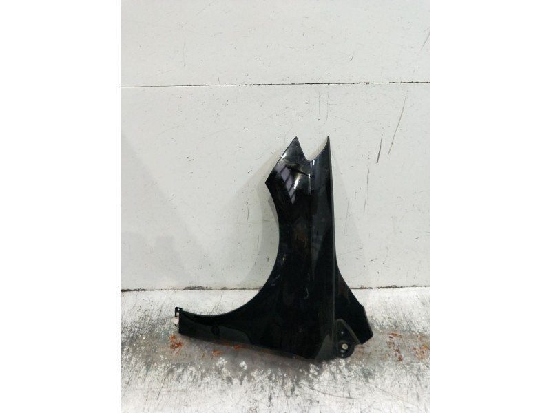 Recambio de aleta delantera izquierda para mercedes-benz clase b sports tourer (w246, w242) b 180 cdi / d (246.212) referencia O