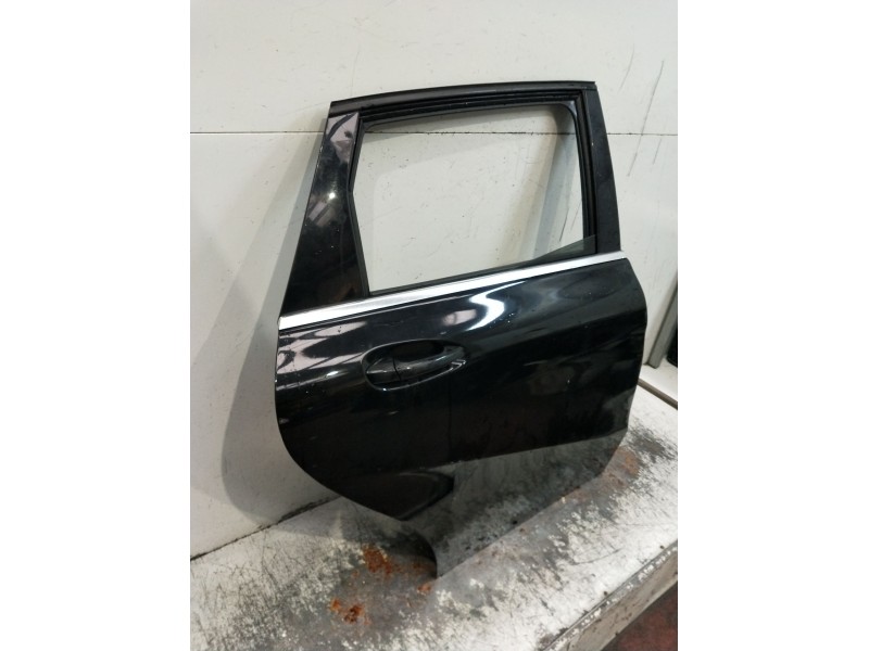 Recambio de puerta trasera derecha para mercedes-benz clase b sports tourer (w246, w242) b 180 cdi / d (246.212) referencia OEM 