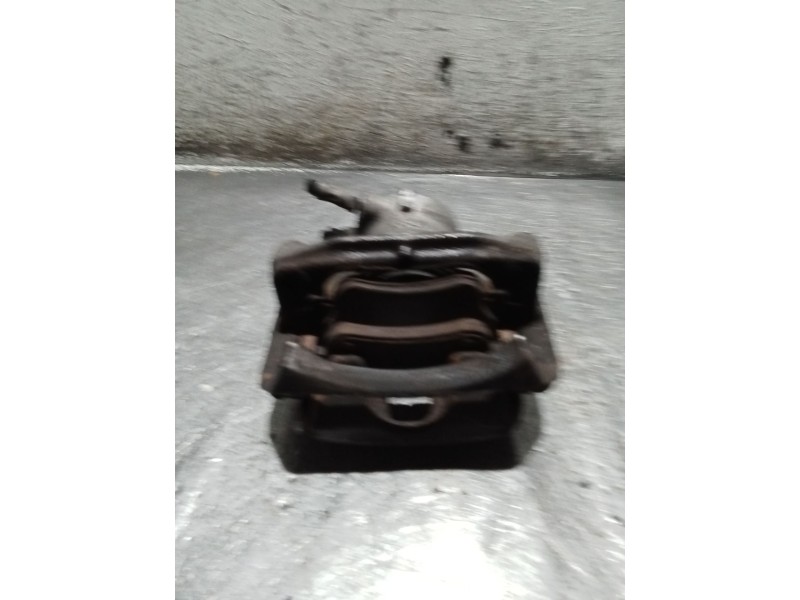 Recambio de pinza freno delantera izquierda para mercedes-benz clase b sports tourer (w246, w242) b 180 cdi / d (246.212) refere