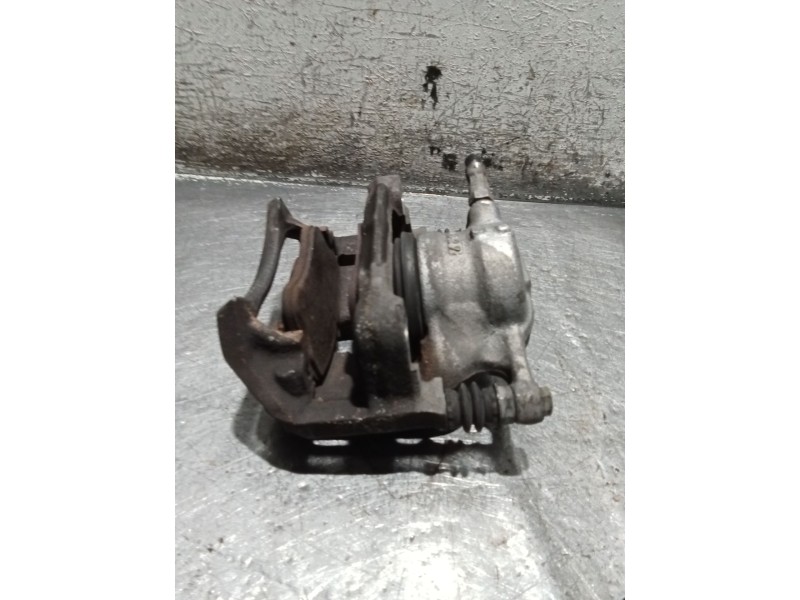 Recambio de pinza freno delantera izquierda para mercedes-benz clase b sports tourer (w246, w242) b 180 cdi / d (246.212) refere