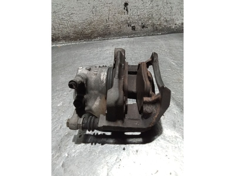 Recambio de pinza freno delantera izquierda para mercedes-benz clase b sports tourer (w246, w242) b 180 cdi / d (246.212) refere