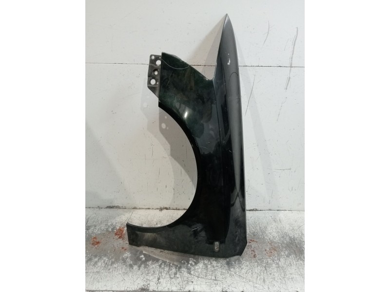 Recambio de aleta delantera izquierda para audi a6 berlina (4f2) 2.7 tdi quattro (132kw) referencia OEM IAM   