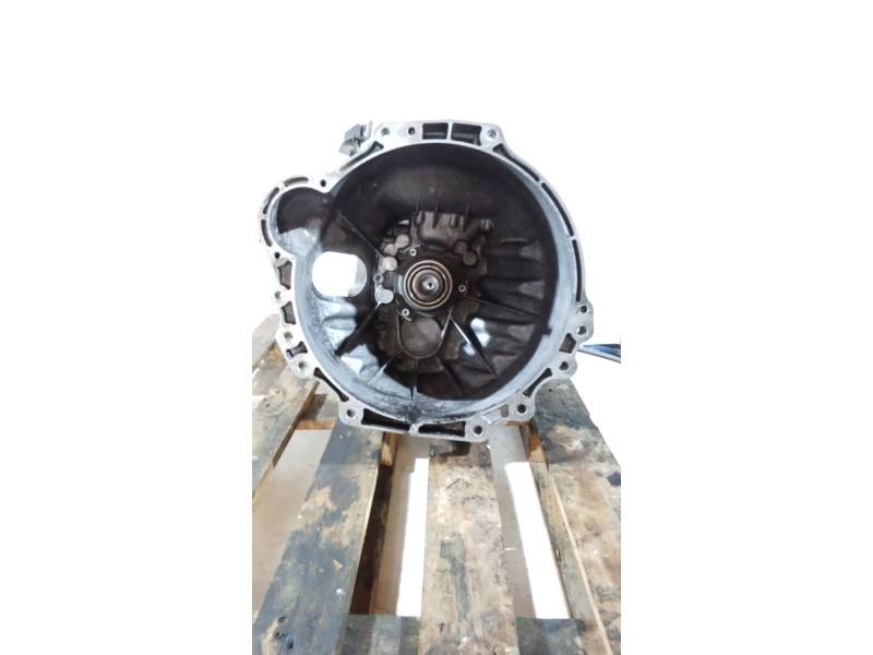 Recambio de caja cambios para nissan cabstar 09.06 3.0 diesel referencia OEM IAM 6S 380 V0 5V 1323065021 427780