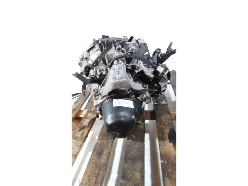Recambio de caja cambios para dacia dokker furgoneta/monovolumen 1.6 lpg referencia OEM IAM JR5361 5V A020659
