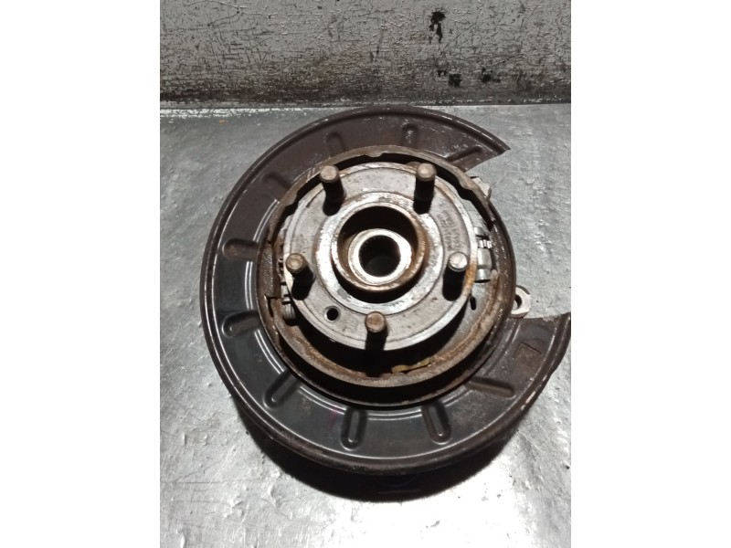 Recambio de mangueta trasera izquierda para land rover freelander 2 (l359) 2.2 td4 4x4 referencia OEM IAM   