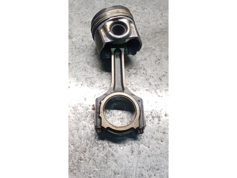 Recambio de piston para ford transit custom v362 autobús (f3) 2.2 tdci referencia OEM IAM RFGF206205BA 152701930V YLF3