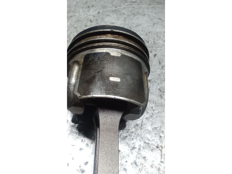 Recambio de piston para ford transit custom v362 autobús (f3) 2.2 tdci referencia OEM IAM RFGF206205BA 152701930V YLF3