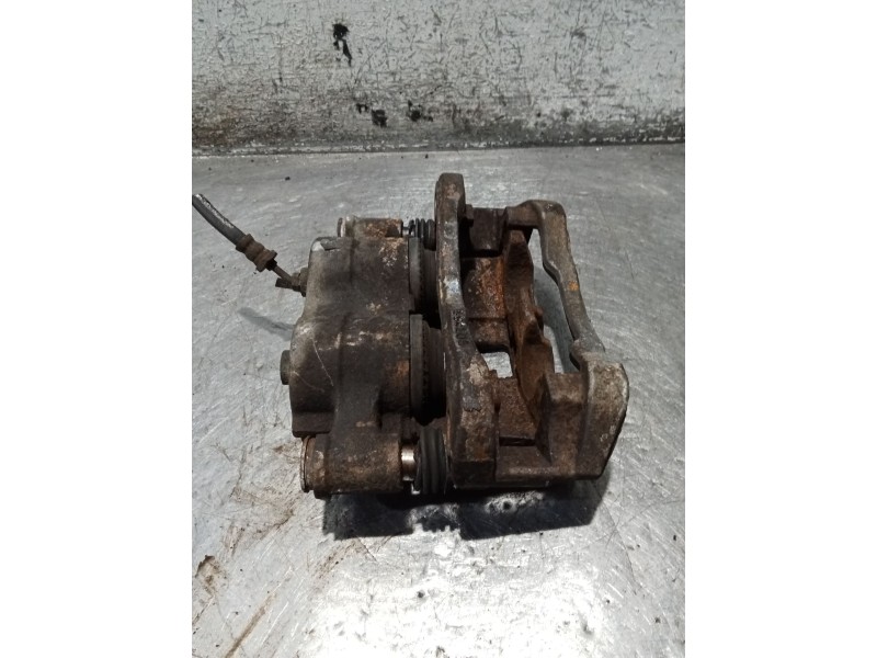 Recambio de pinza freno trasera izquierda para nissan cabstar 09.06 3.0 diesel referencia OEM IAM   