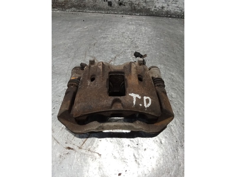 Recambio de pinza freno trasera derecha para nissan cabstar 09.06 3.0 diesel referencia OEM IAM   