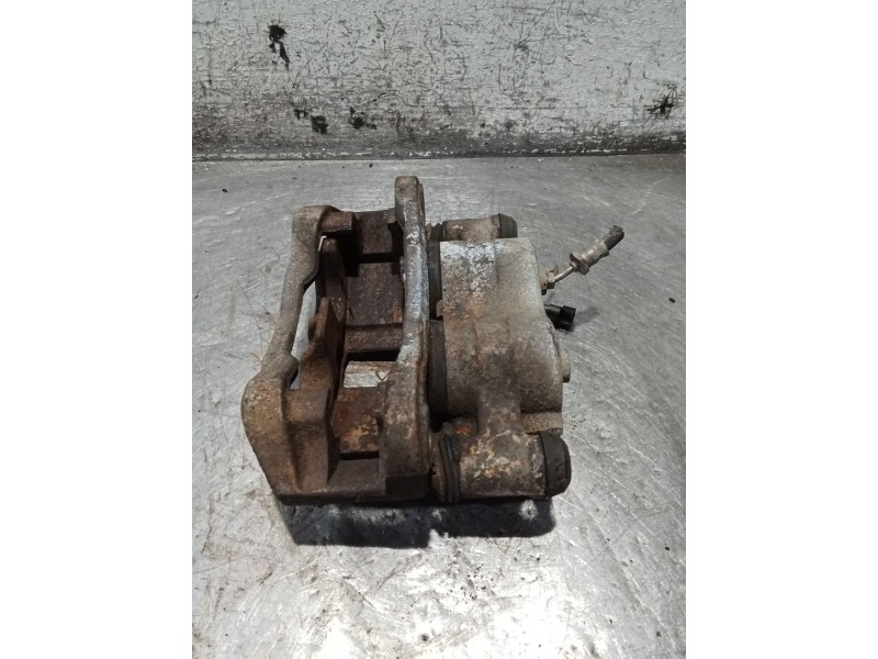 Recambio de pinza freno trasera derecha para nissan cabstar 09.06 3.0 diesel referencia OEM IAM   
