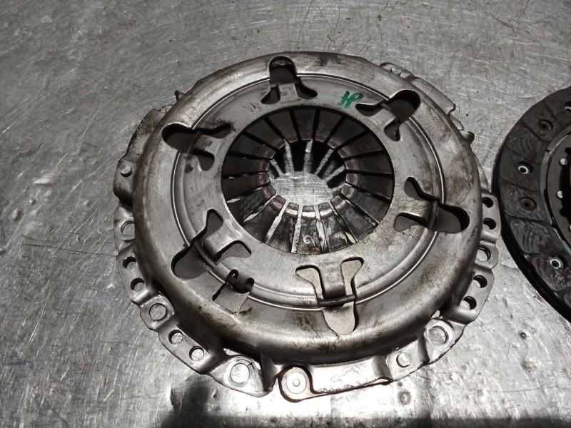 Recambio de kit embrague para chevrolet matiz (m200, m250) 0.8 referencia OEM IAM   