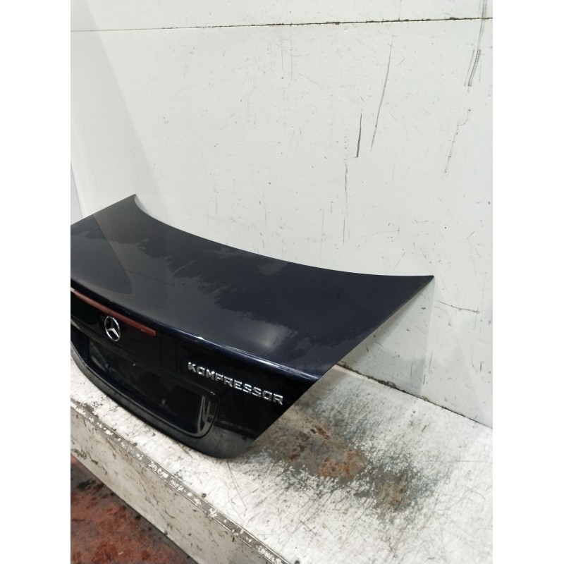 Recambio de tapa maletero para mercedes-benz clase c (w203) c 200 kompressor (203.045) referencia OEM IAM  4P VER FOTOS
