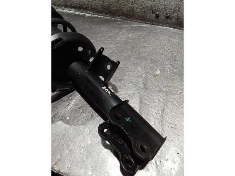 Recambio de amortiguador delantero derecho para mercedes-benz clase b sports tourer (w246, w242) b 180 cdi / d (246.212) referen