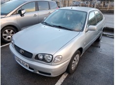 toyota corolla liftback (_e11_) del año 2001