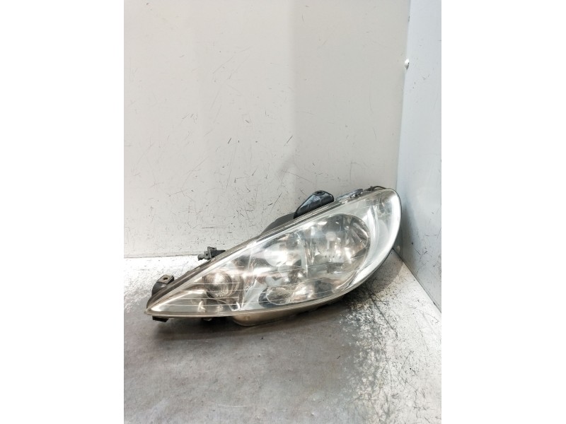 Recambio de faro izquierdo para peugeot 206 sw (2e/k) 1.4 hdi referencia OEM IAM   