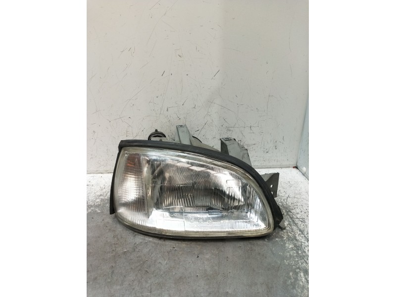 Recambio de faro derecho para renault clio i (b/c57_, 5/357_) 1.2 (5/357y, 5/357k) referencia OEM IAM   