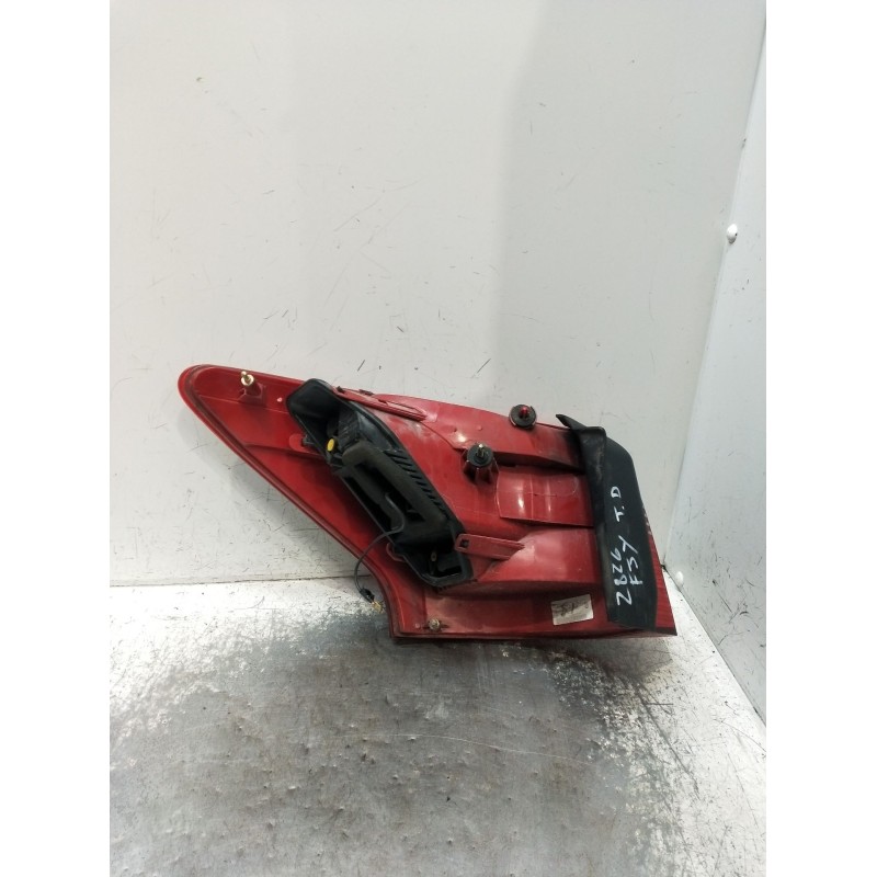 Recambio de piloto trasero derecho para peugeot 407 sw (6e_, 6d_) 2.0 hdi 135 referencia OEM IAM   