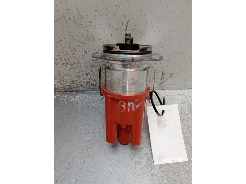 Recambio de delco para opel corsa b (s93) 1.4 i (f08, f68, m68) referencia OEM IAM 0237521024 0986237663 