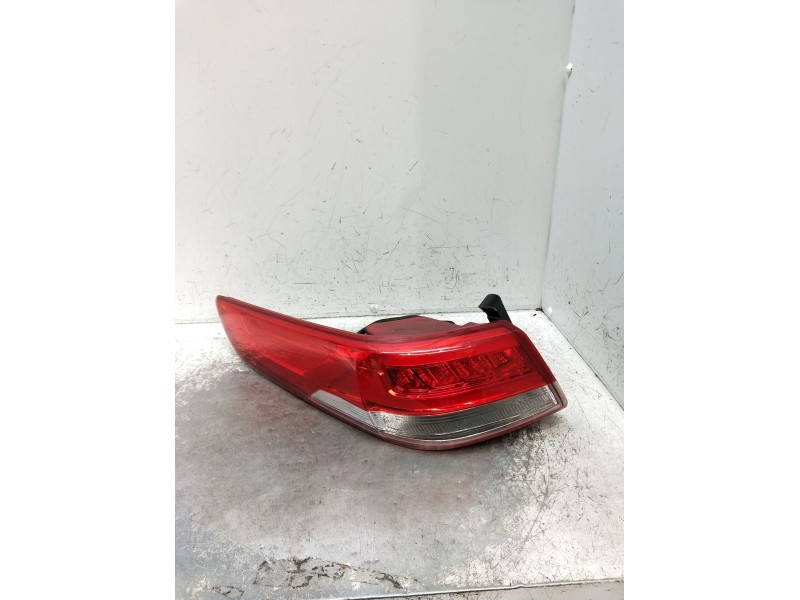 Recambio de piloto trasero izquierdo para kia optima (jf) 1.7 crdi referencia OEM IAM   