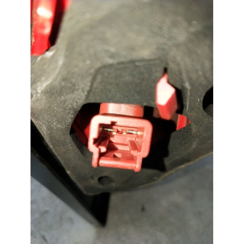 Recambio de piloto trasero derecho interior para peugeot 3008 2.0 16v hdi fap cat (rhh / dw10cted4) referencia OEM IAM   