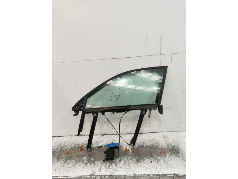 Recambio de elevalunas delantero izquierdo para audi a4 b6 (8e2) 1.9 tdi referencia OEM IAM 8E0837627 5P 