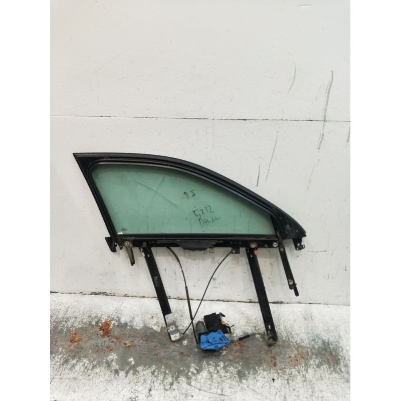 Recambio de elevalunas delantero izquierdo para audi a4 b6 (8e2) 1.9 tdi referencia OEM IAM 8E0837627 5P 