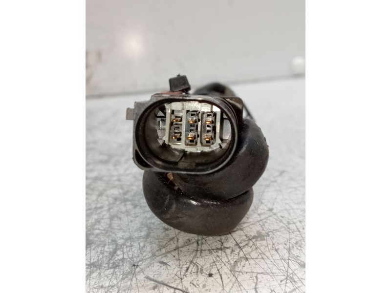 Recambio de sonda lambda para audi a3 sedán(8vs) attraction referencia OEM IAM 04L906262  