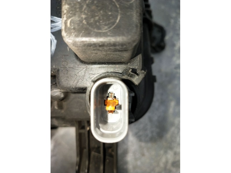 Recambio de faro antiniebla derecho para kia optima (jf) 1.7 crdi referencia OEM IAM 92202D41  