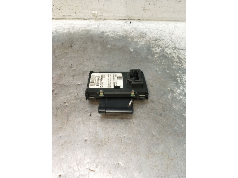 Recambio de conmutador de arranque para renault scénic ii (jm0/1_) 1.5 dci (jm0f) referencia OEM IAM 8200125077 S118539002A 