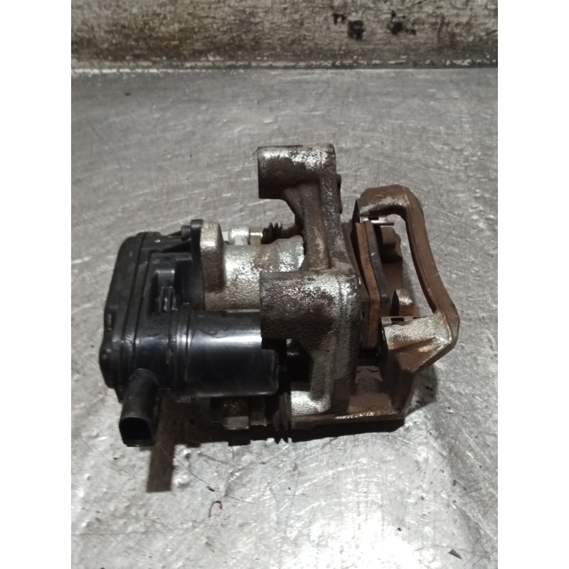 Recambio de pinza freno trasera derecha para kia optima (jf) 1.7 crdi referencia OEM IAM A558237700 1704040670 ELECTRICA