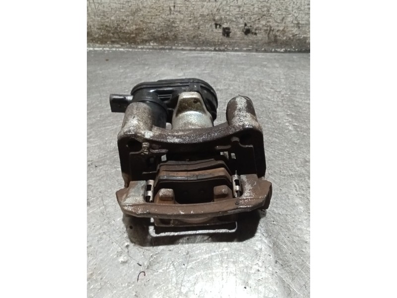Recambio de pinza freno trasera derecha para kia optima (jf) 1.7 crdi referencia OEM IAM A558237700 1704040670 ELECTRICA