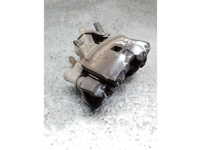 Recambio de pinza freno trasera derecha para toyota corolla liftback (_e11_) 2.0 d-4d (cde110_) referencia OEM IAM   